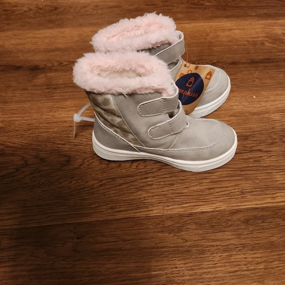 Oomphies Cheetah boots